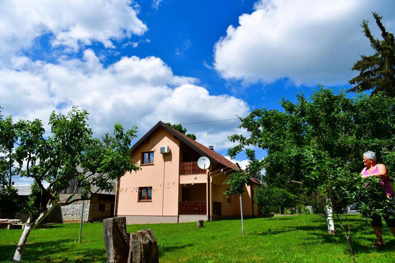 Apartman Jelena Раковица Екстериор снимка