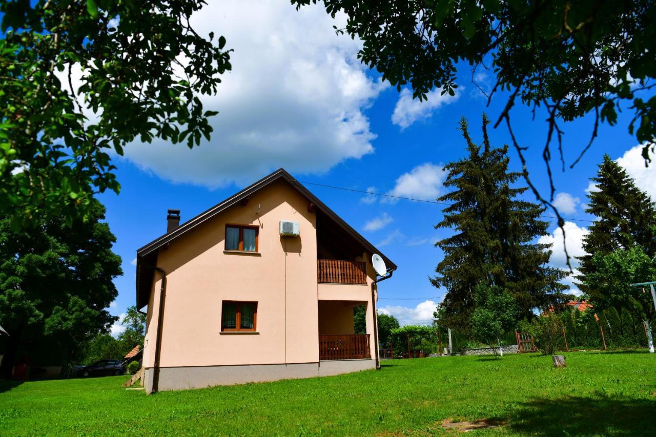 Apartman Jelena Раковица Екстериор снимка